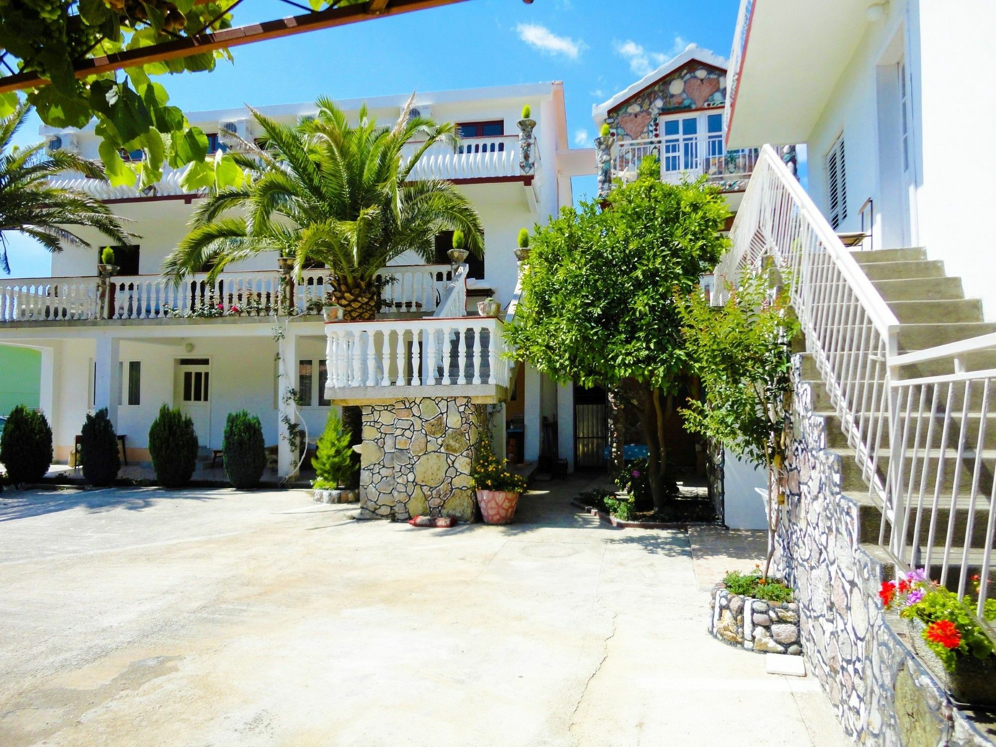 Radonjic Apartments Budva Bagian luar foto